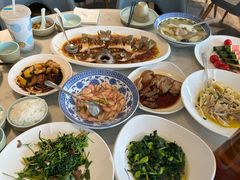 -泓历皇朝酒店(东亭店)