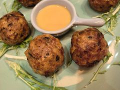 -SISTERS BAR RESTAURANT川意酒馆(嘉善老市H楼店)