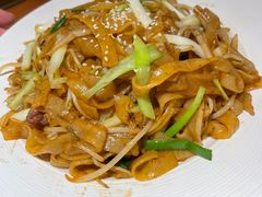 干炒牛河粉-老广酒楼(樱花店)