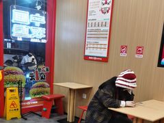 -塔斯汀中国汉堡(江大南路店)