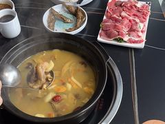 -野菌皇海景野生菌火锅(滨海大道店)