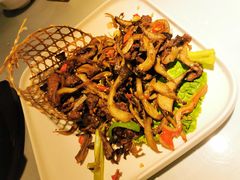 炸蘑菇-白马宴·椒麻鸡(新华南路店)