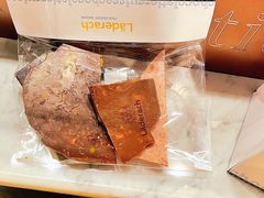 -Laderach 莱德拉(上海环贸iapm店)