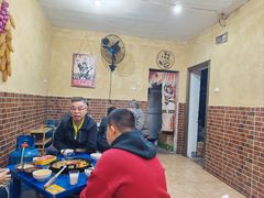 -黔老锅地摊火锅(盐务街店)