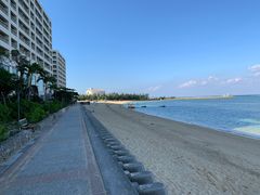 -Rizzan Sea Park Hotel Tancha Bay室内游泳池