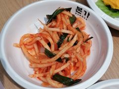 辣萝卜丝-本家韩国烤肉(青岛万象城店)