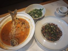 -饭橘汉江码头·乡野土菜馆(静安路店)