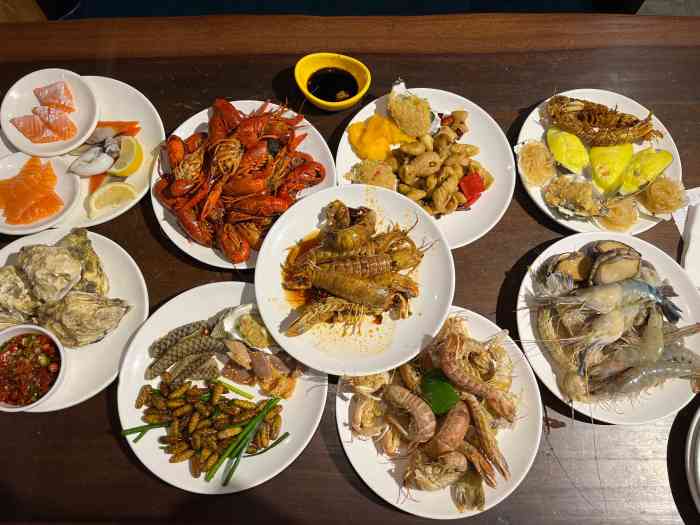 御品海宴主题自助餐厅(龙岗万科广场店)-"没有第一次去多东西吃,这次