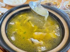 -品鲜村农家菜·阳澄湖大闸蟹(总店)