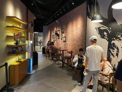 -THE ALLEY 鹿角巷(华润万象城店)