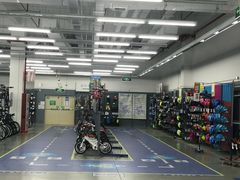 -迪卡侬(观山店)