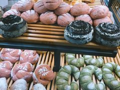 -焙丽拾光(麦凯乐直营店)
