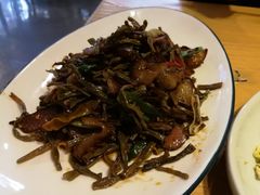 -钟记家菜(红专南路店)