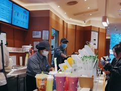 -奈雪的茶(M+世纪都会广场店)