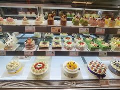 -罗森尼娜(德思勤店)