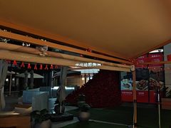 -肥肥虾庄·金牌油焖大虾(汉口城市广场店)