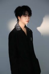 -米可造型烫发染发
