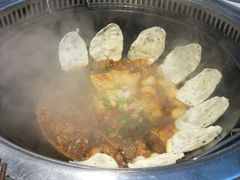 -地锅公社·现炒地锅鸡·地锅鱼·夜宵(罗锦路店)