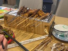 -烤满分·东北烧烤(首经贸店)