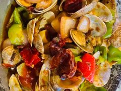 -巴厘龙虾·榜首油焖大虾(音乐学院·沿江酒馆店)