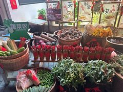 -客家大院·非遗赣南客家菜(郁孤台店)