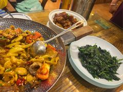 -老唐三下锅 ·张家界地标美食(溪布街店)