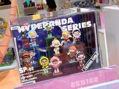 -泡泡玛特POPMART(上海环球港店)