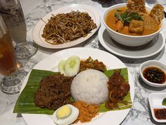 -关夫人餐厅(阳光广场店)