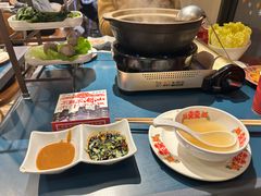 -邹开喜·小海鲜醉鸡煲·潮汕鲜切牛肉店(襄阳北路店)