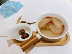 川贝百合炖雪梨-炖物24章·顺时轻养茶(杭州大厦店)