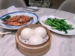 -香港百合居(LCM置汇旭辉广场店)