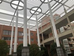 -华东师范大学第二附属中学(张江校区)