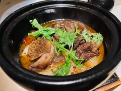 -穹六人间 people 6(岳阳路店)