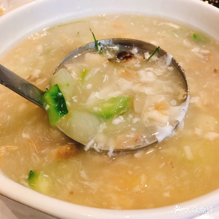菊花鱼肚鱼茸羹
