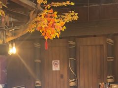 -暴风岛沉浸式体验馆(百联世纪店)