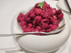 天然蜂蜜拌树莓-吉林省林业宾馆-餐厅