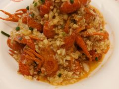 -肥肥虾庄·金牌油焖大虾(汉口城市广场店)