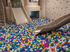 -涨巢·潮玩水疗局