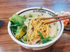 -霸舌生滚牛肉米粉(天生街道店)