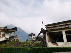 -四川汶川特大地震漩口中学遗址