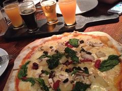 披萨-Shanghai Brew House上海啤酒工坊(老外街店)