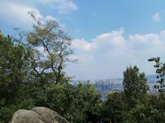 -灵岩山风景区