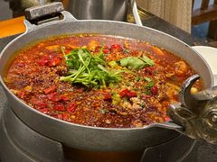 -万重锦·人文川菜馆(骡马市店)