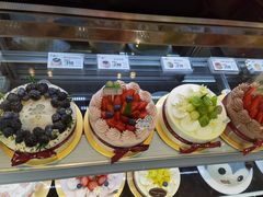 -花花卷卷·鲜食蛋糕(静安久光百货店)