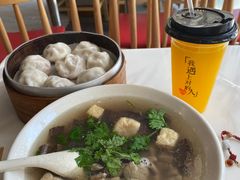 -百年尹氏汤包(湖南路狮子桥店)