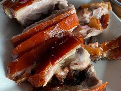 -黄记四更烤乳猪店