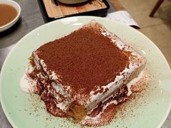 -潮界(LU·ONE凯德晶萃广场店)