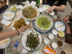 -鹤鸣嘉印象饭店(东市场小区店)