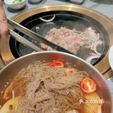 我们三个人，点了三盘肉