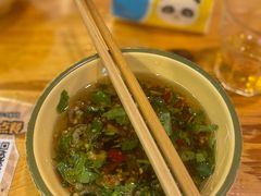 -拈签一笑黄牛肉辣卤串串